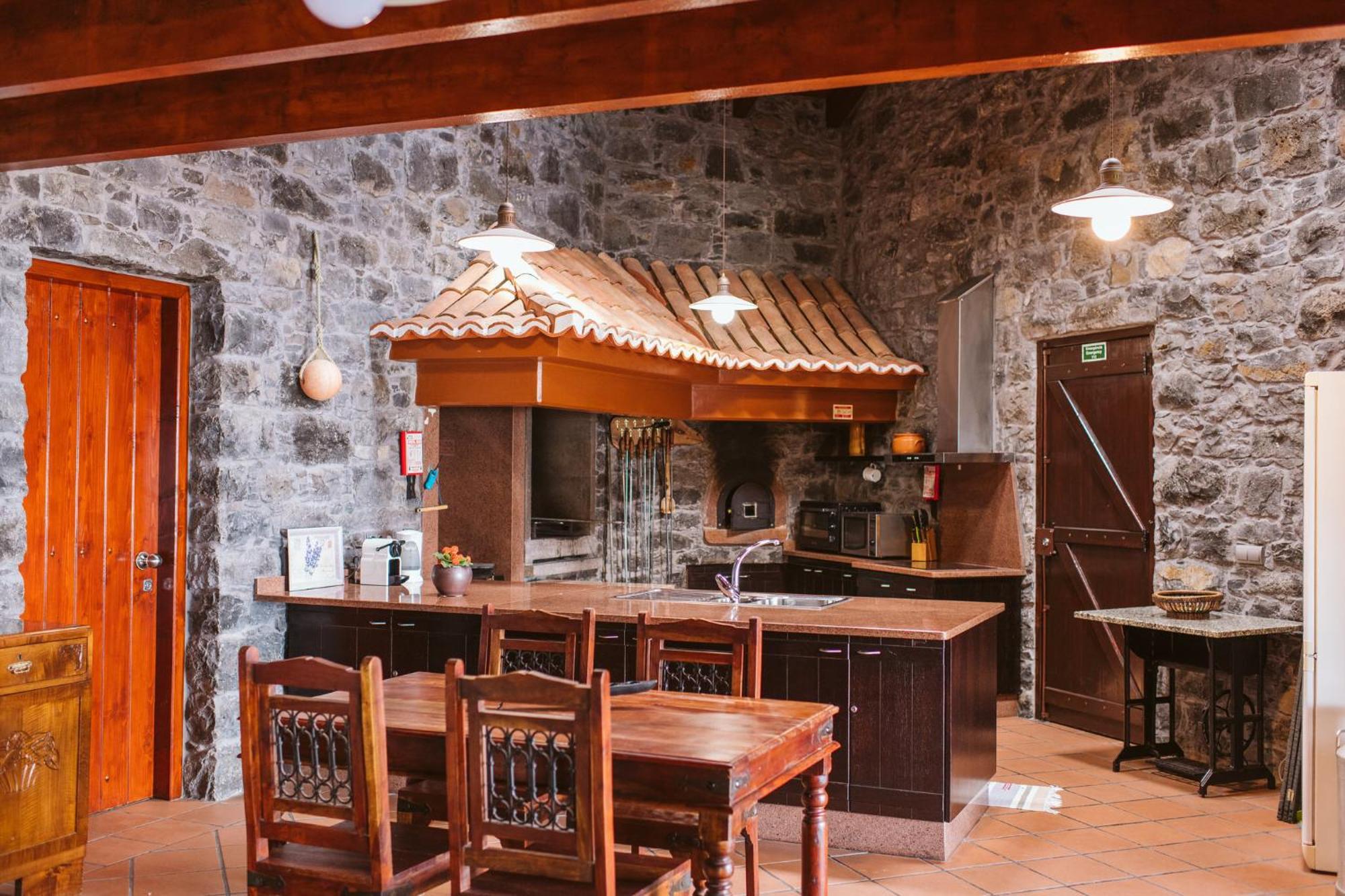 Seixal Sunny Villa A & B By Amazing Madeira Room photo